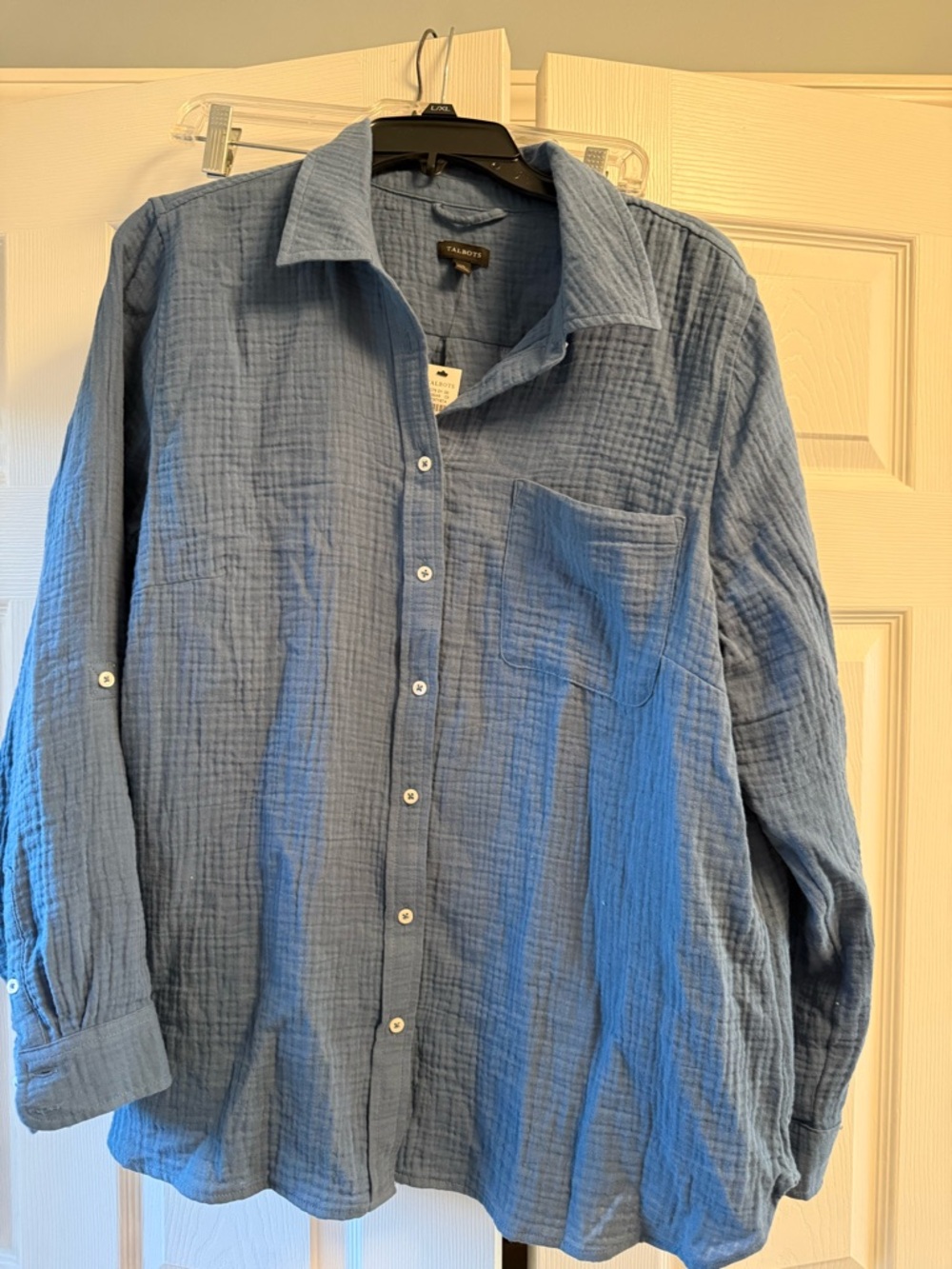 Talbots women’s gauze long sleeve Light Blue Textured Button-Down Shirt